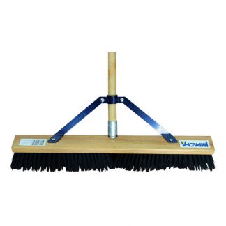 Impact-A platform brooms - with stay - photo